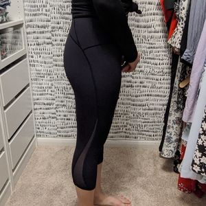 Lululemon crop leggings NAVY